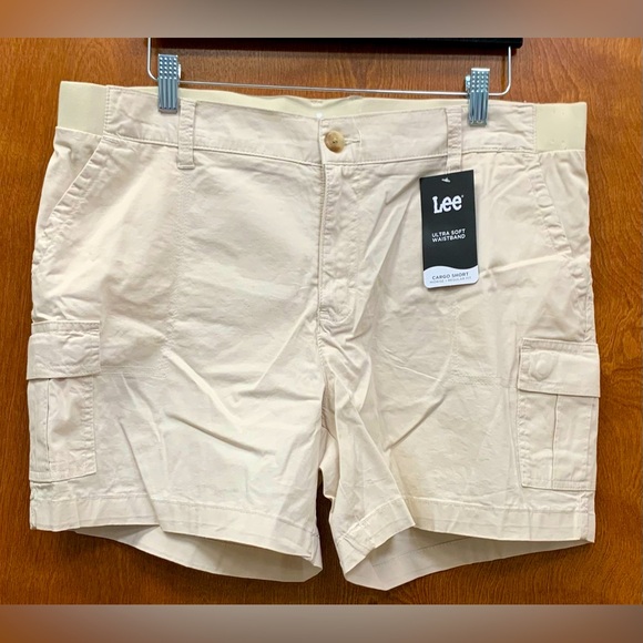 4 for $20 Lee Cargo shorts tan size 16 - Picture 1 of 13